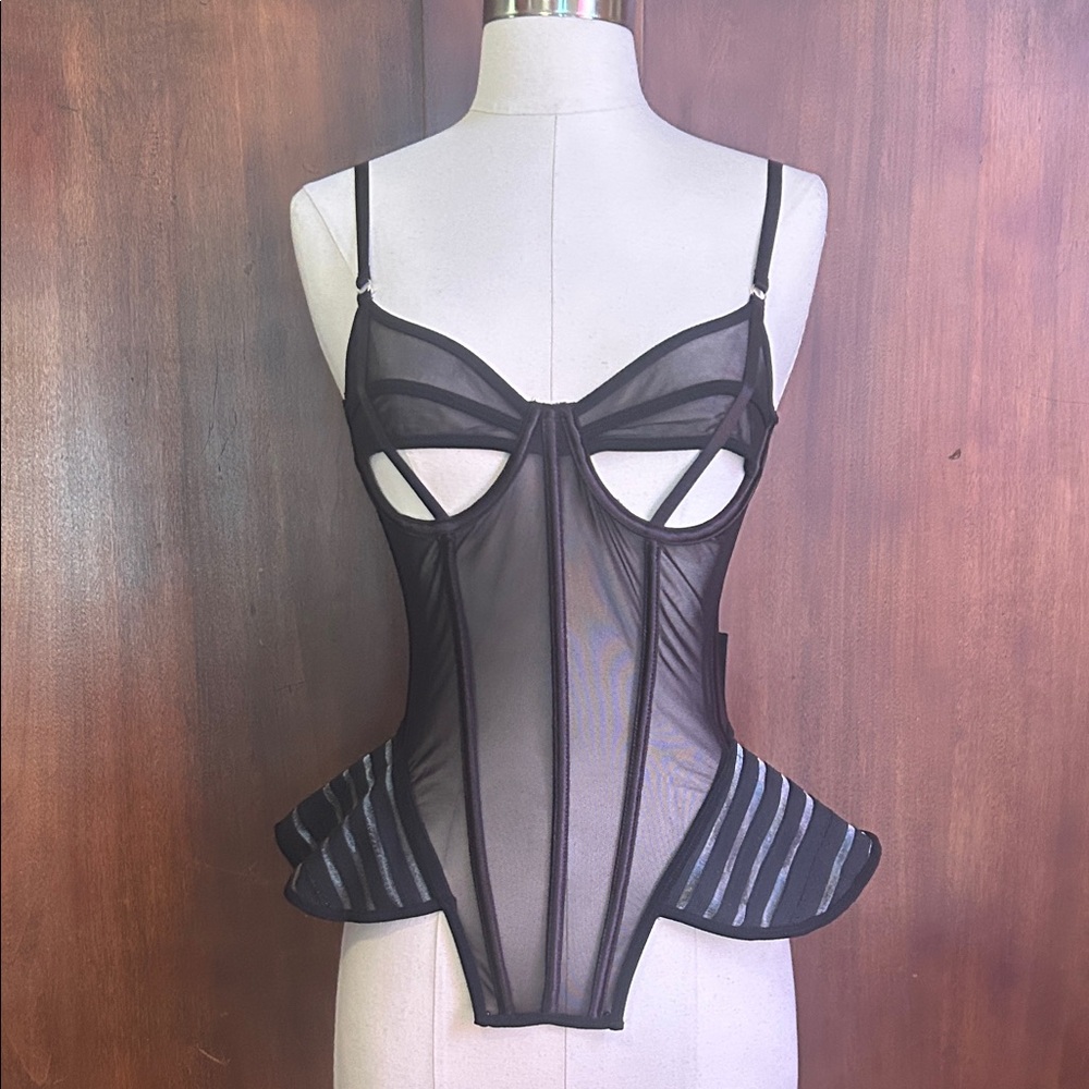 NWT Sheer Black Corset with Space Age Peplum S - Picture 3 of 12